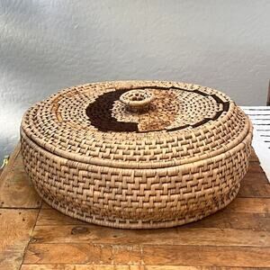 Coiled Pine Needle Round Lidded Basket 15.5"